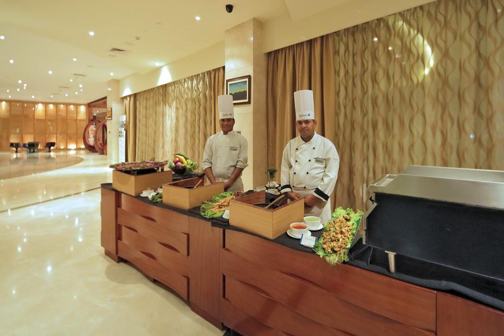 Yashail Hotel Haridwār Exterior foto